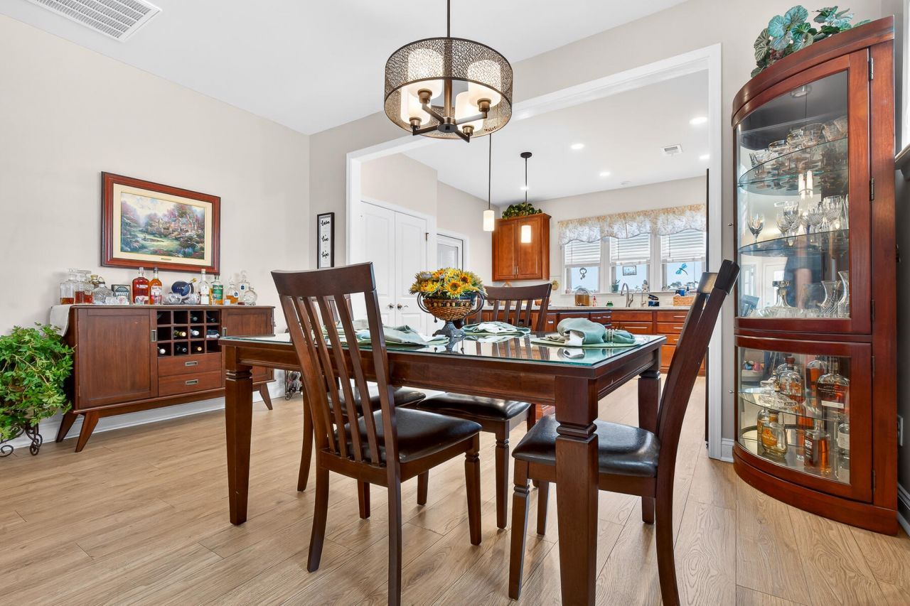 525 Switchgrass Drive Photo 16