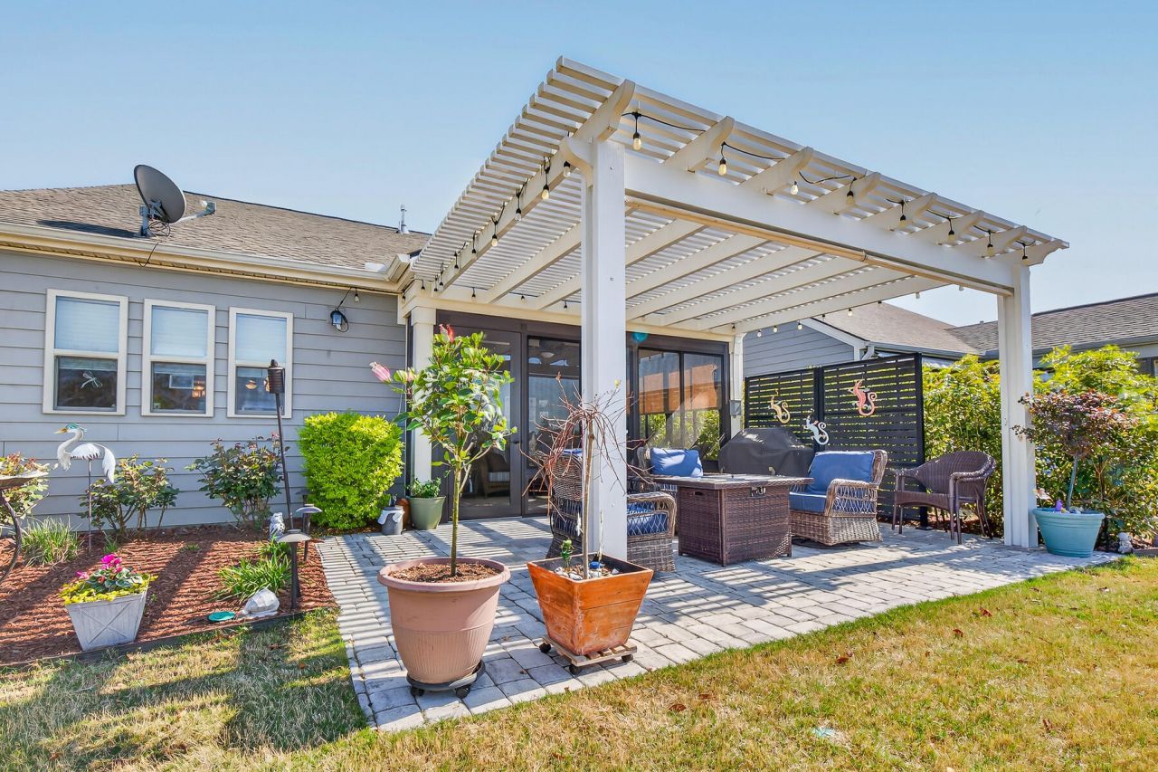 525 Switchgrass Drive Photo 59