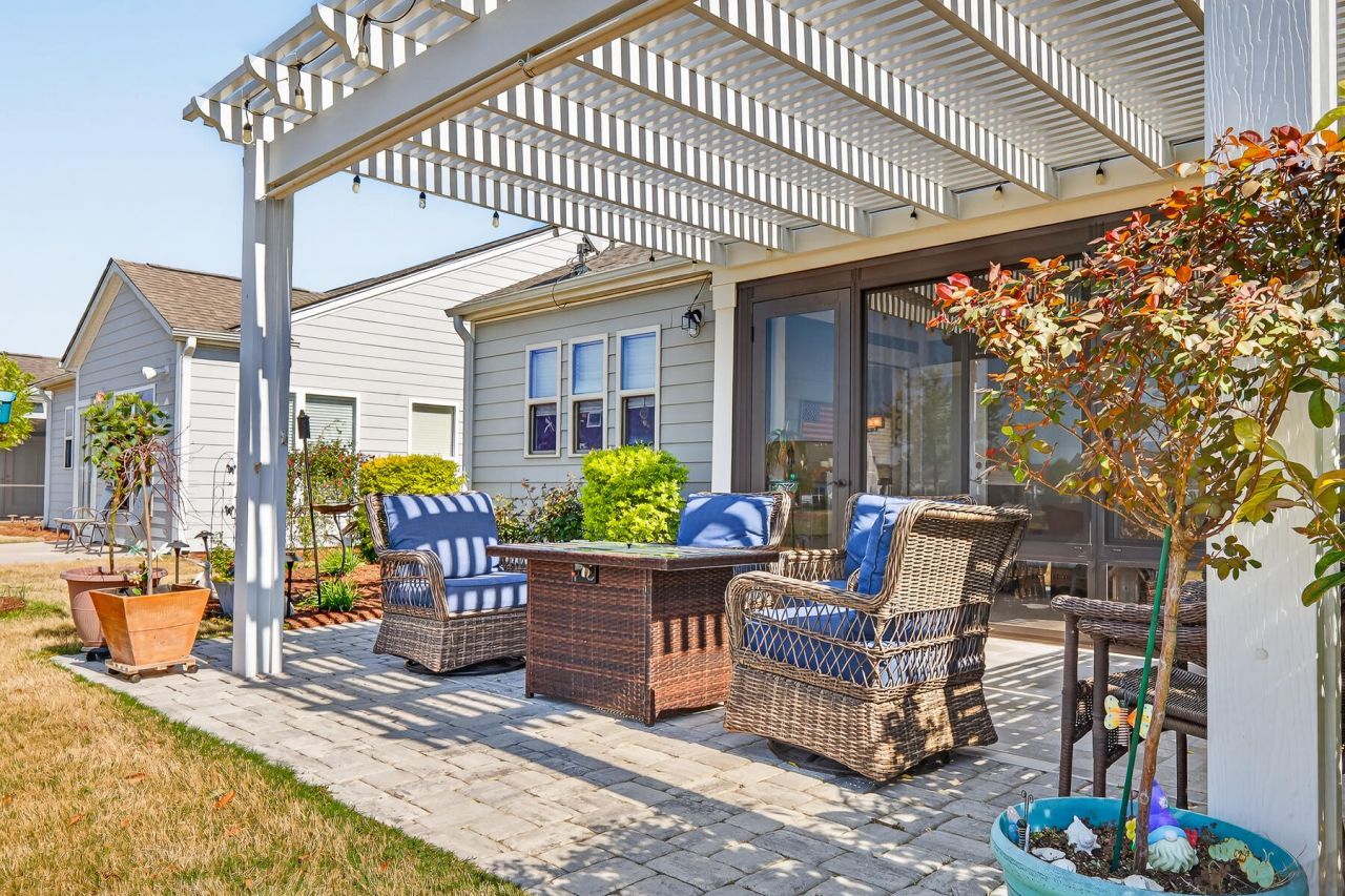 525 Switchgrass Drive Photo 61