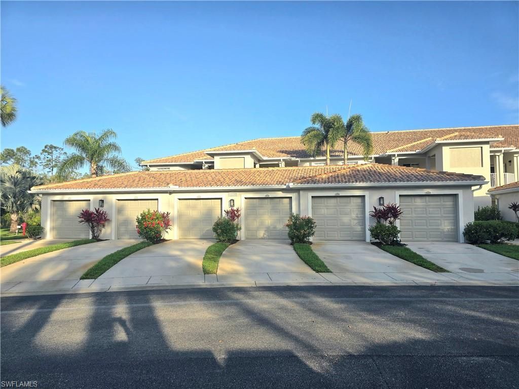 19400 Cromwell Ct, Unit 201, Fort Myers, FL 33912 Photo