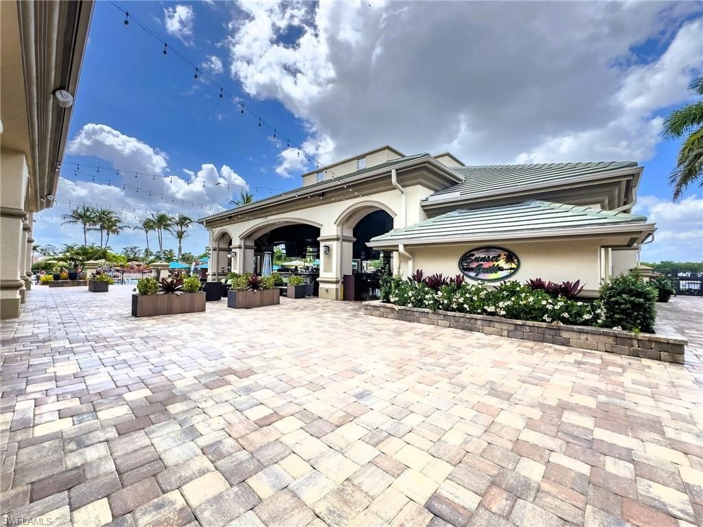 19400 Cromwell Ct, Unit 201, Fort Myers, FL 33912 Photo