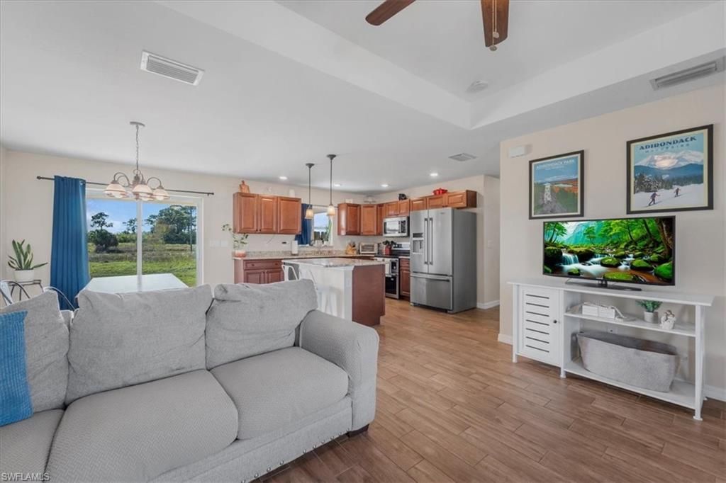 9016 Meadow Cir , Labelle, FL 33935 Photo