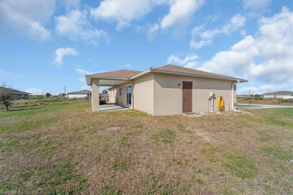 9016 Meadow Cir , Labelle, FL 33935 Photo