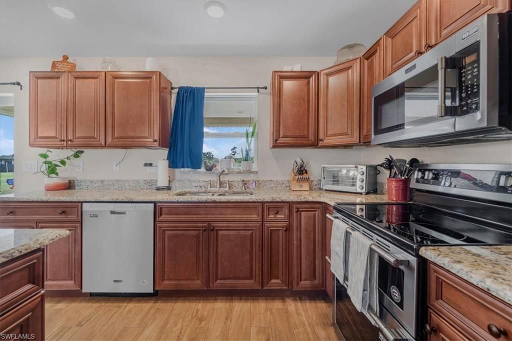 9016 Meadow Cir , Labelle, FL 33935 Photo