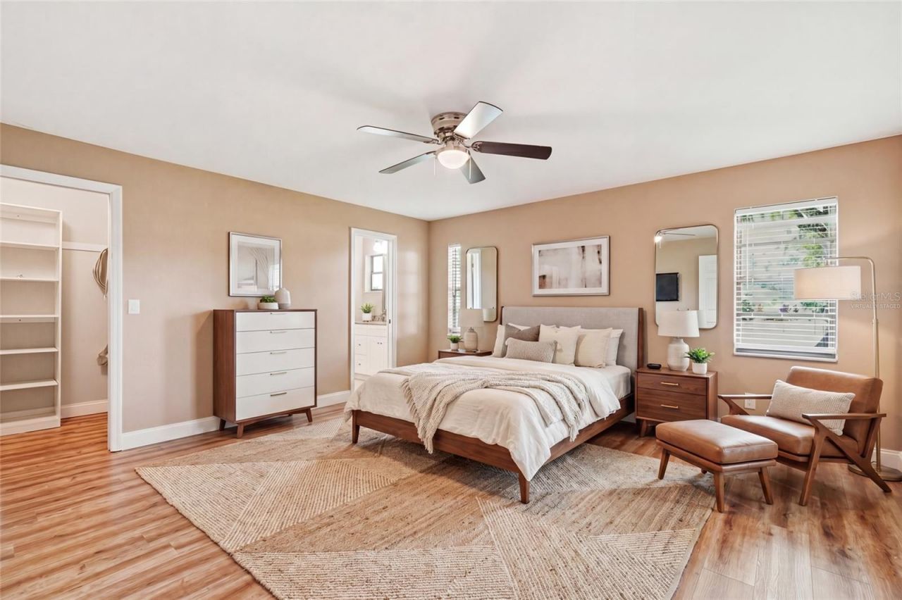 7101 Fairway Bend Circle, Sarasota, FL 34243 Photo