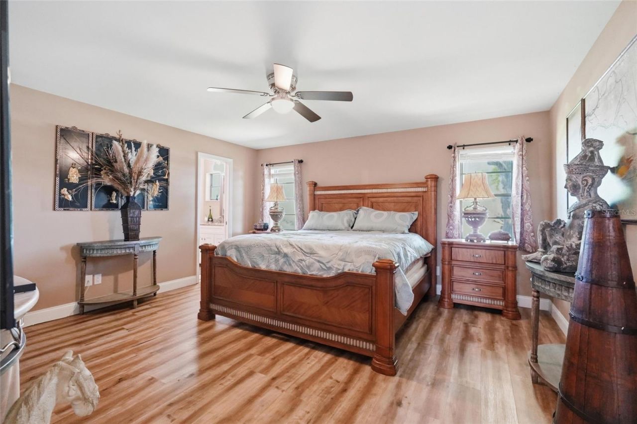7101 Fairway Bend Circle, Sarasota, FL 34243 Photo
