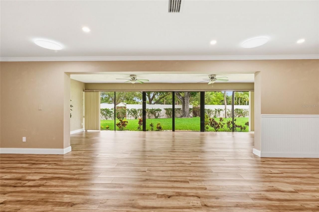 7101 Fairway Bend Circle, Sarasota, FL 34243 Photo
