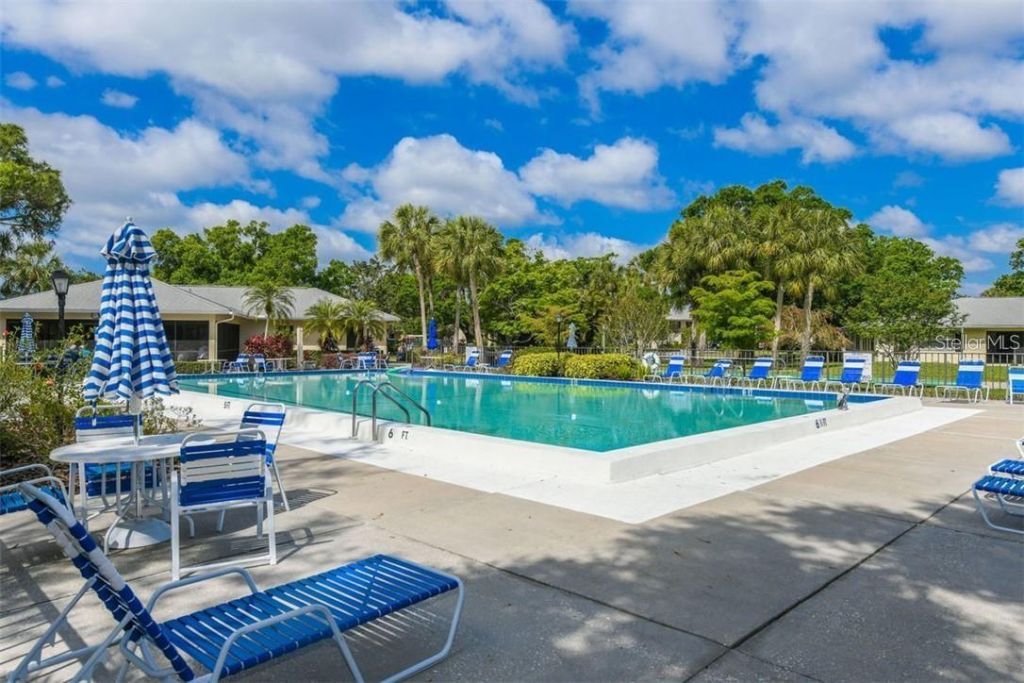 7101 Fairway Bend Circle, Sarasota, FL 34243 Photo