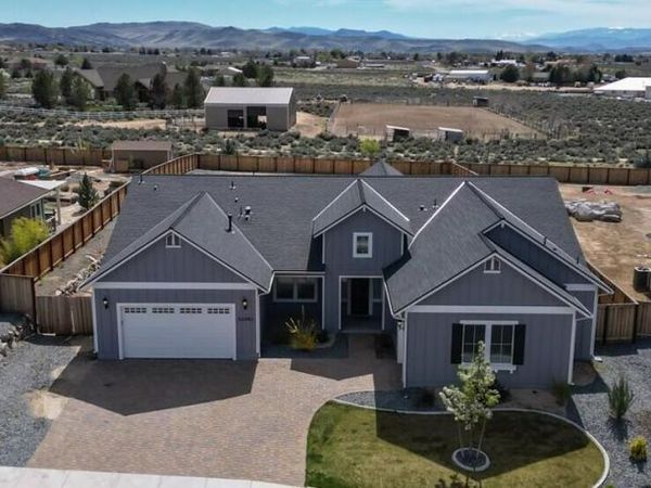 11541 Hacienda Ridge Way, Sparks, NV 89441