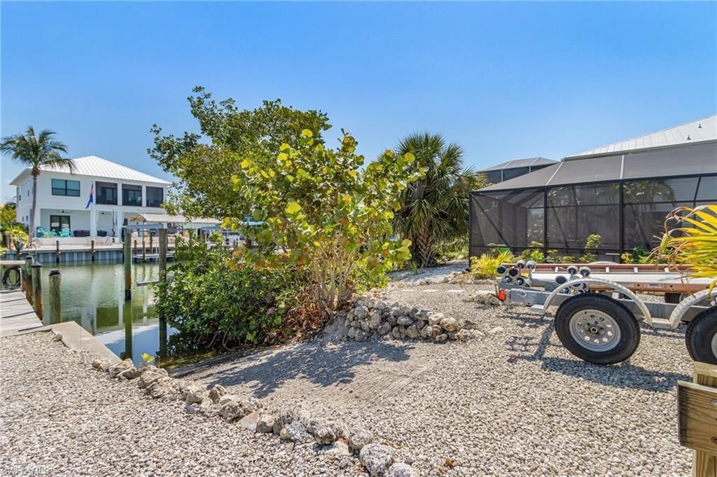 2432 Sycamore St, Saint James City, FL 33956 Photo