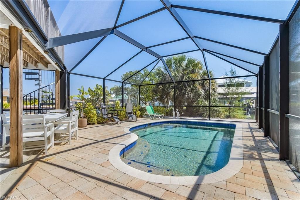 2432 Sycamore St, Saint James City, FL 33956 Photo