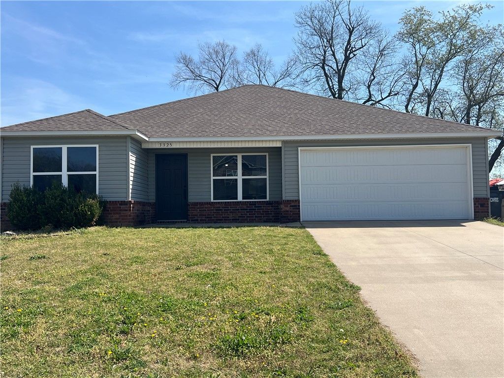 3325 Barnevelder Cove, Springdale, AR 72764 Main Photo