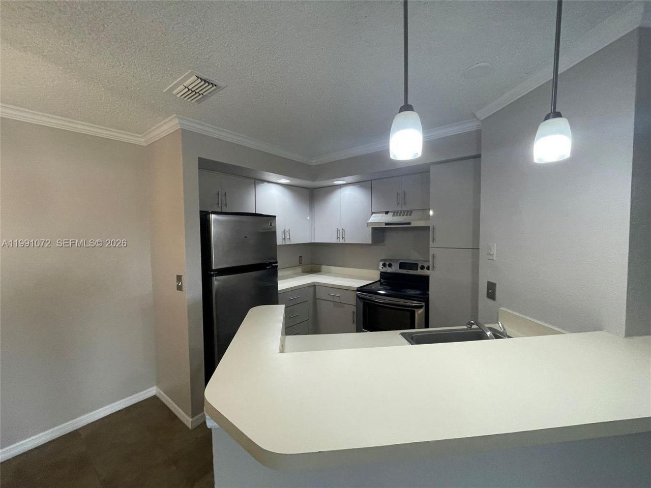 3390 N Pinewalk Dr N , Unit 1027, Margate, FL 33063 Photo