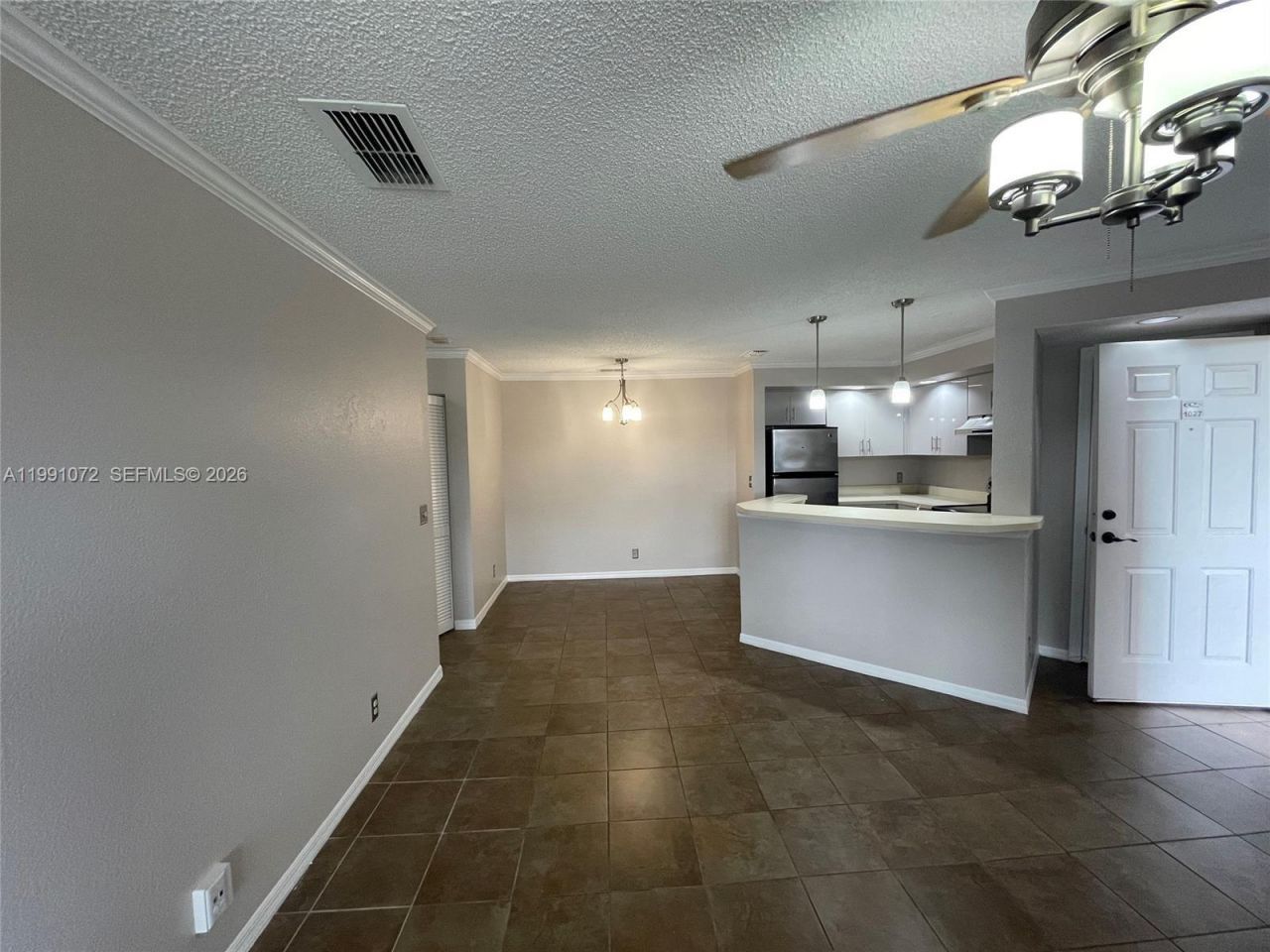 3390 N Pinewalk Dr N , Unit 1027, Margate, FL 33063 Photo