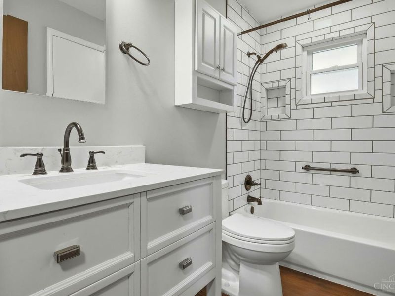 7225 Lesourdsville West Chester Road, West Chester, OH 45069 Photo 27