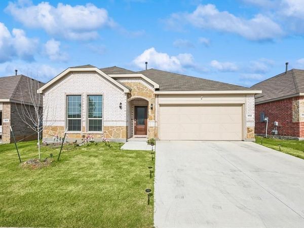 3512 Chasemoor Drive, Denton, TX 76207