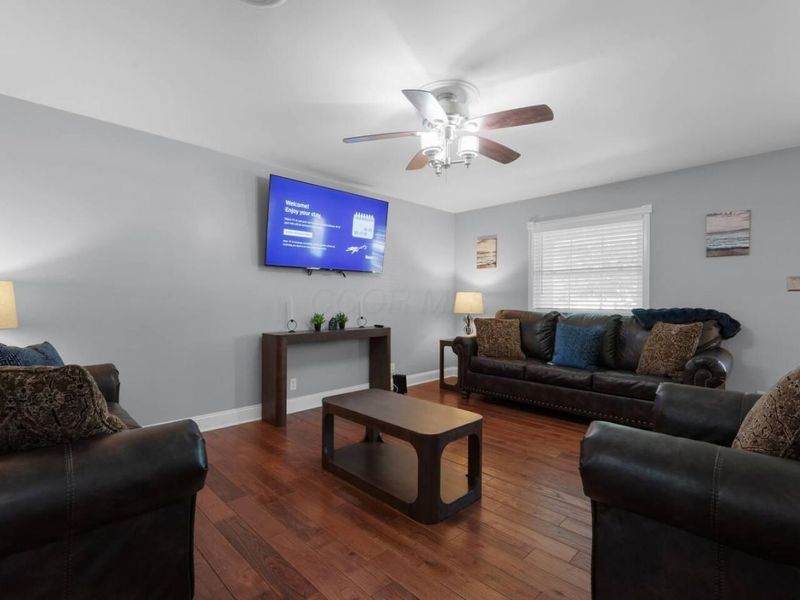 101 Valley View Drive, Johnstown, OH 43031 Photo 3