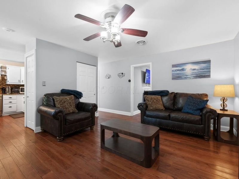 101 Valley View Drive, Johnstown, OH 43031 Photo 4