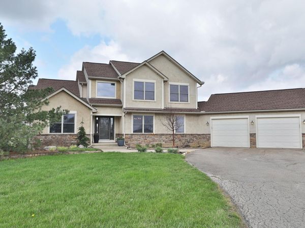 2313 Horseshoe Road, Delaware, OH 43015