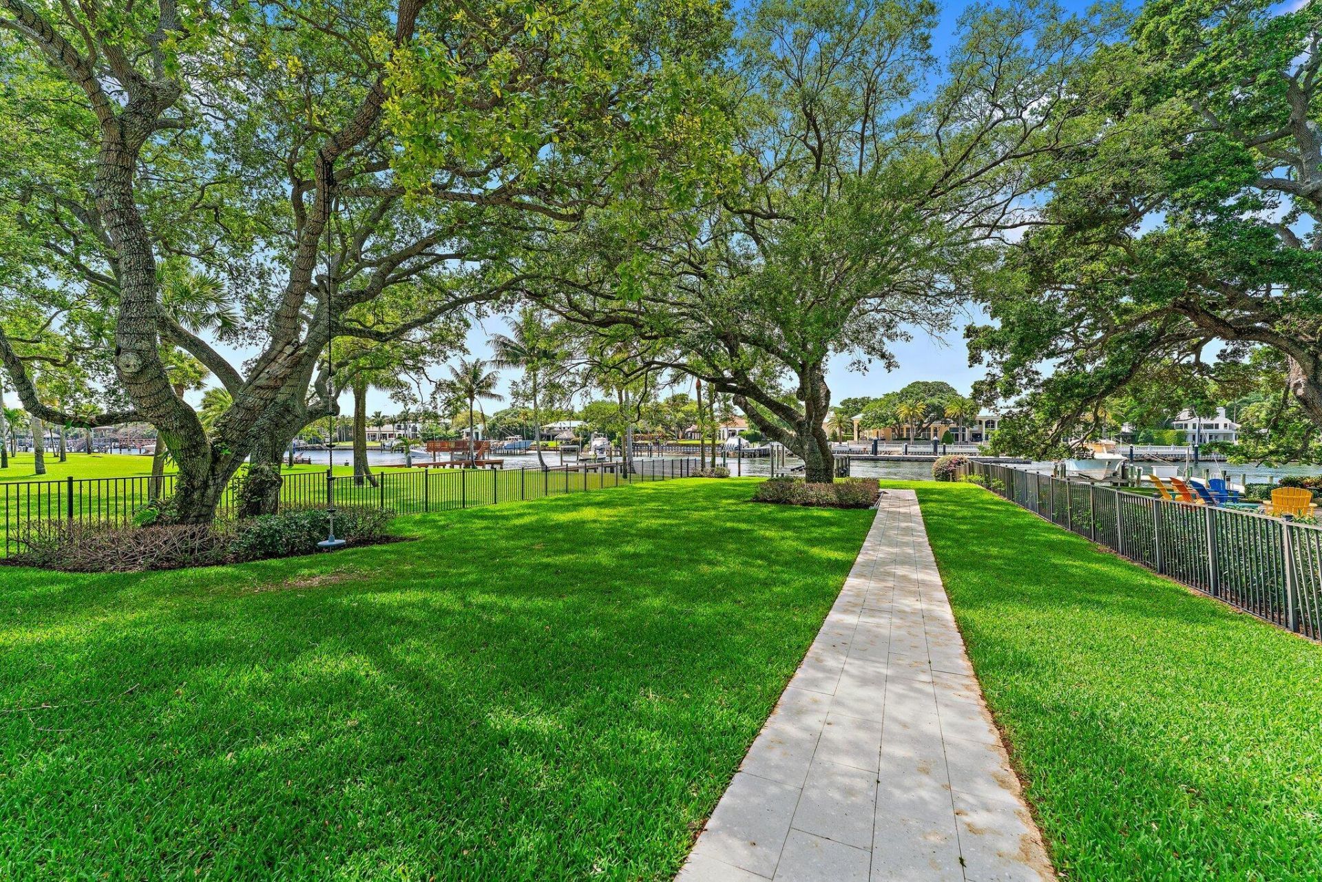 2162 Radnor Road, North Palm Beach, FL 33408 Photo