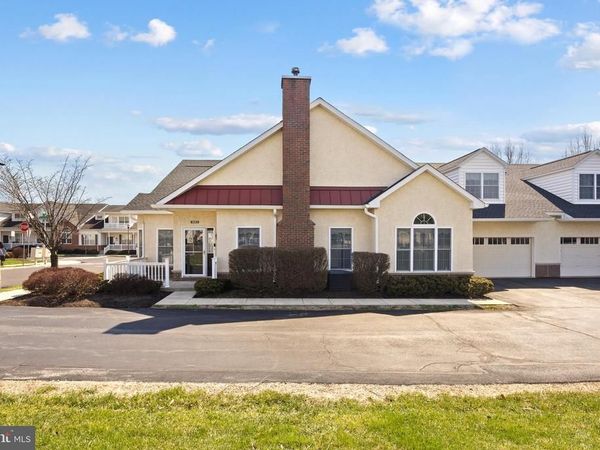 2682 00 MARIGOLD LANE, PHILADELPHIA, PA 19116