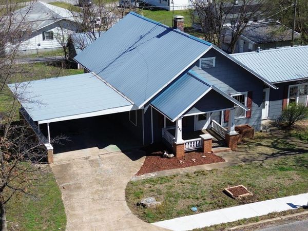 404 South Street, Stockton, MO 65785