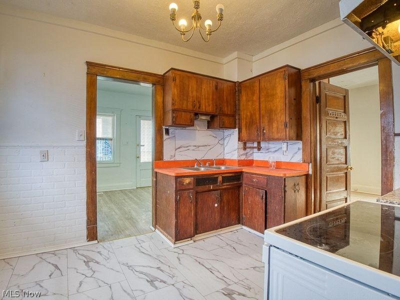 1622 Winchester Avenue, Lakewood, OH 44107 Photo 4