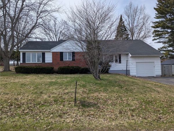 110 Hillcrest Drive, Central Square, NY 13036