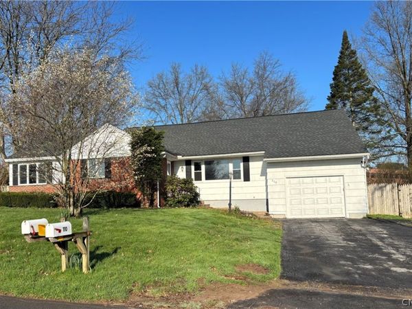 110 Hillcrest Drive, Central Square, NY 13036