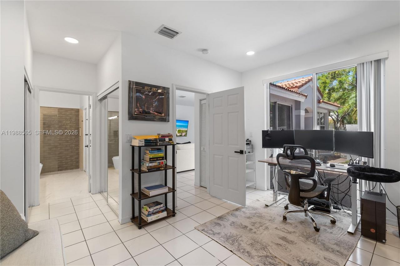 1120 Canella Ln , Hollywood, FL 33019 Photo