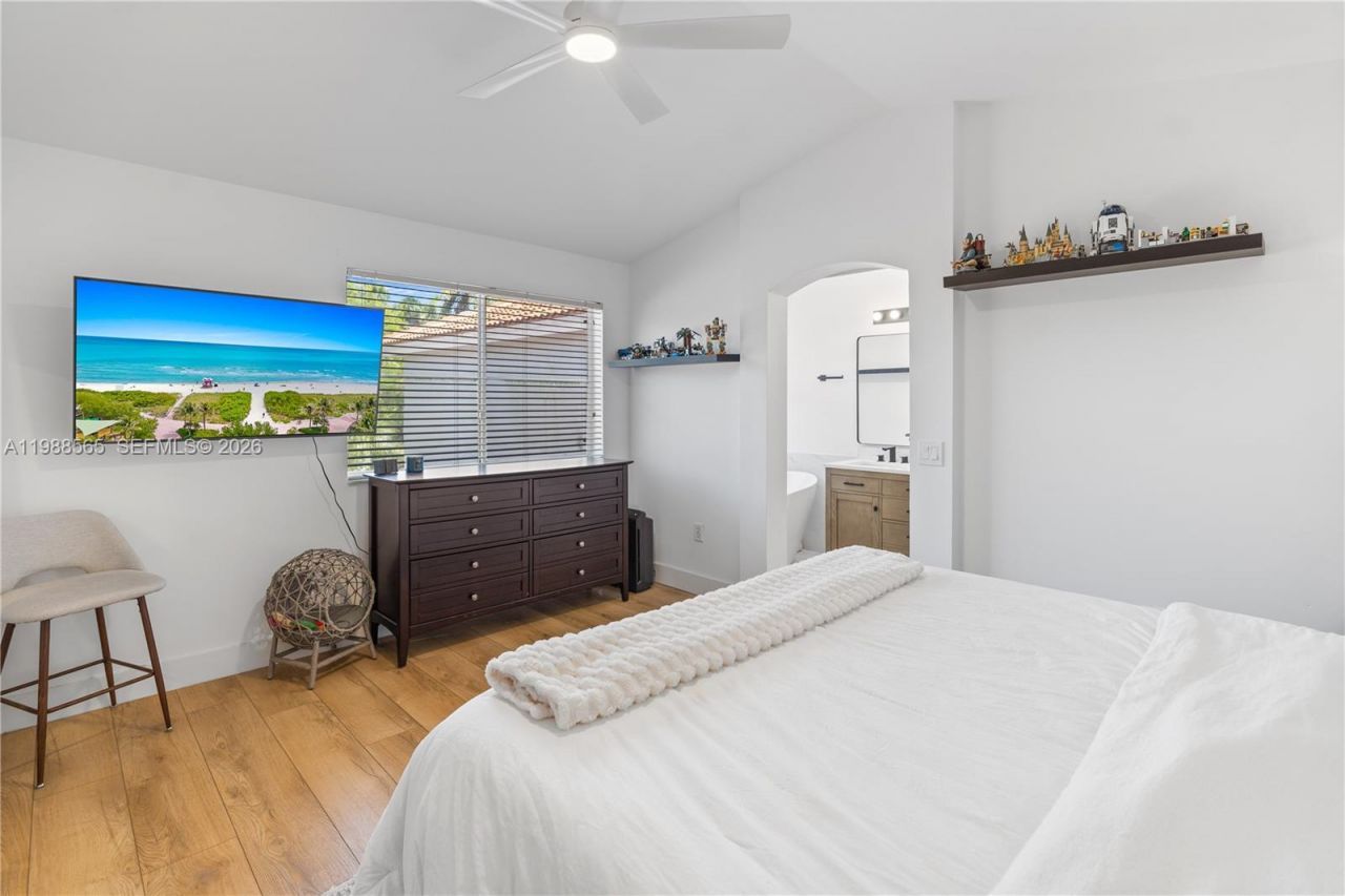 1120 Canella Ln , Hollywood, FL 33019 Photo