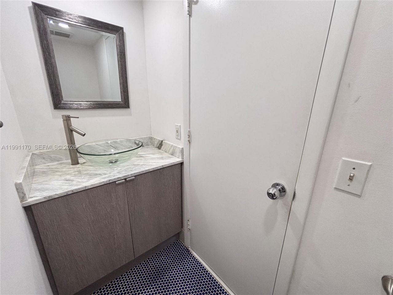 400 S Pointe Dr , Unit 408, Miami Beach, FL 33139 Photo