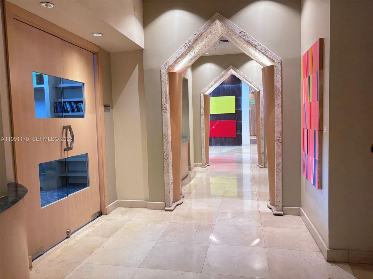 400 S Pointe Dr , Unit 408, Miami Beach, FL 33139 Photo