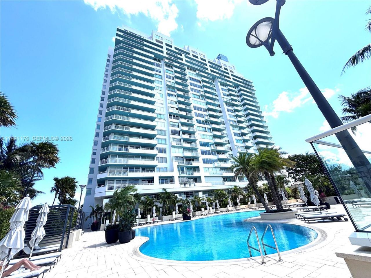 400 S Pointe Dr , Unit 408, Miami Beach, FL 33139 Photo