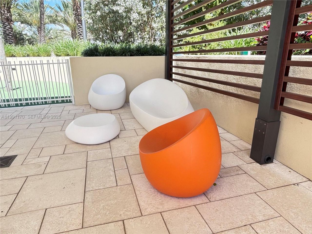 400 S Pointe Dr , Unit 408, Miami Beach, FL 33139 Photo