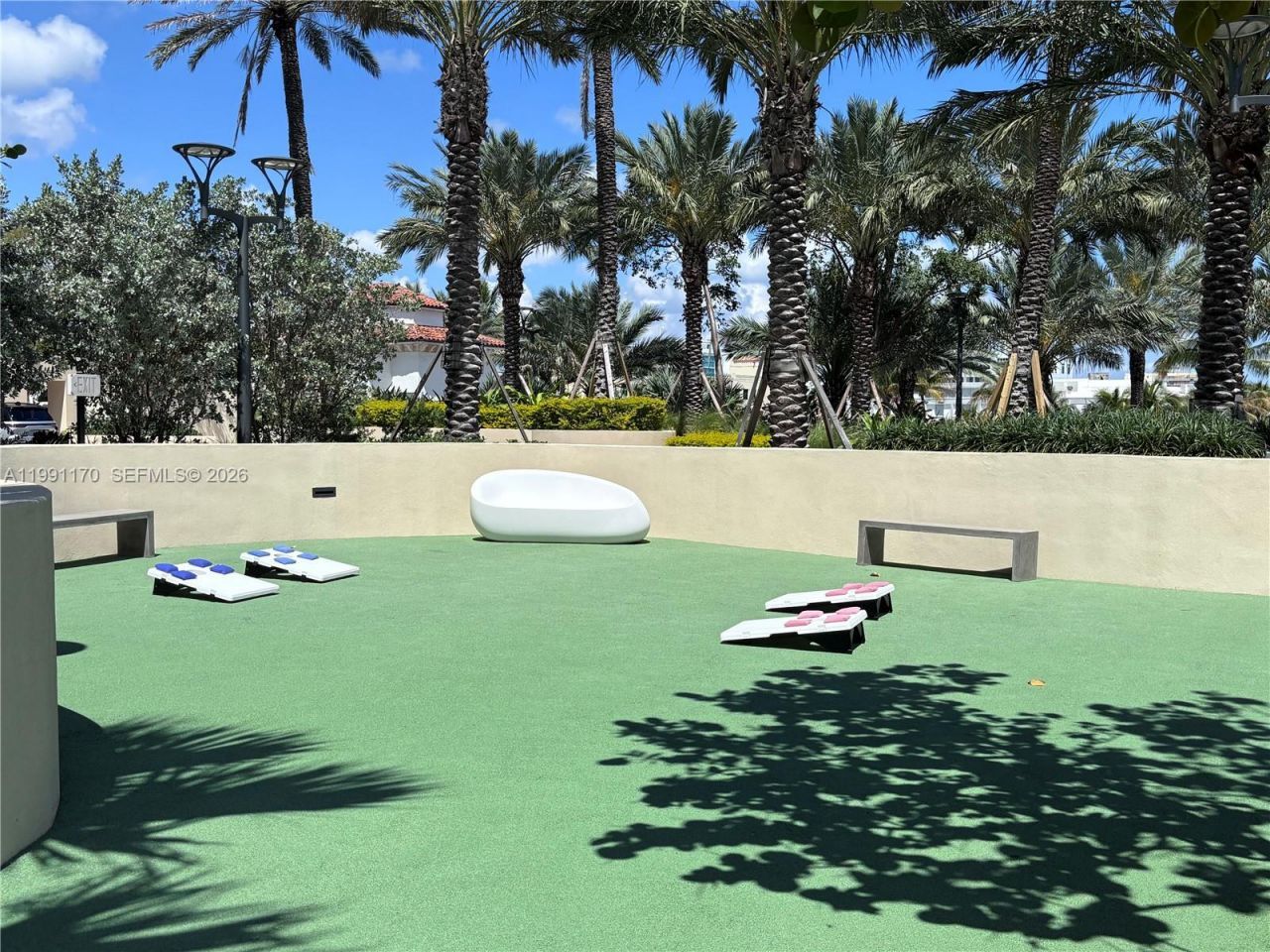 400 S Pointe Dr , Unit 408, Miami Beach, FL 33139 Photo