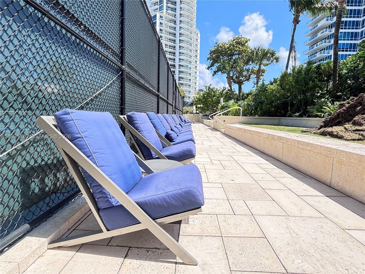 400 S Pointe Dr , Unit 408, Miami Beach, FL 33139 Photo