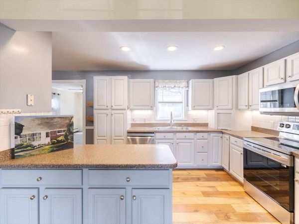 51 JUNEWOOD DRIVE, LEVITTOWN, PA 19055