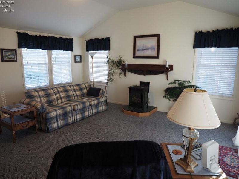 541 Oak Avenue, Lakeside, OH 43440 Photo 17