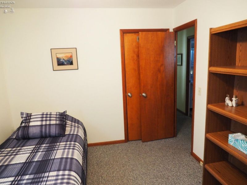 541 Oak Avenue, Lakeside, OH 43440 Photo 23