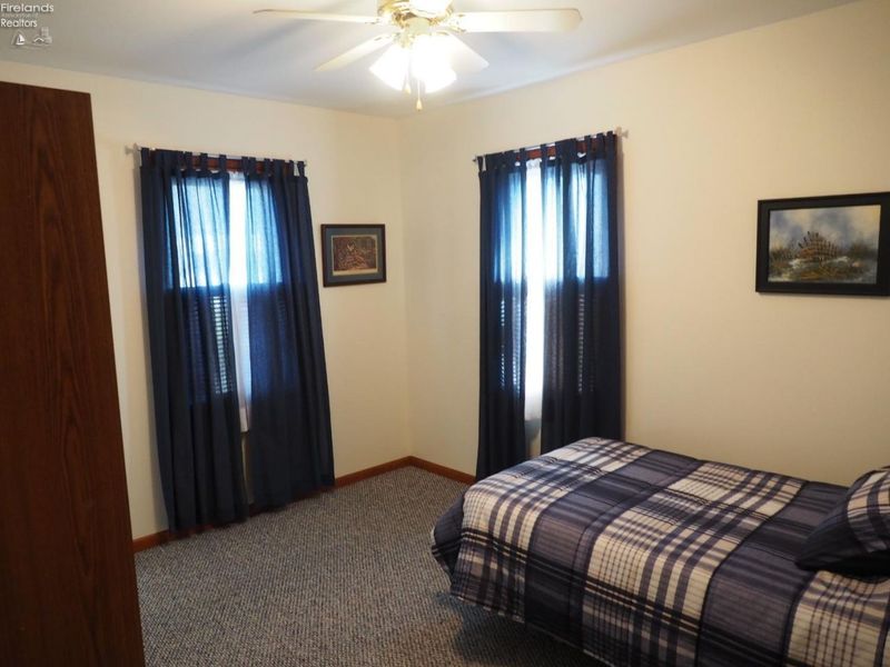 541 Oak Avenue, Lakeside, OH 43440 Photo 24