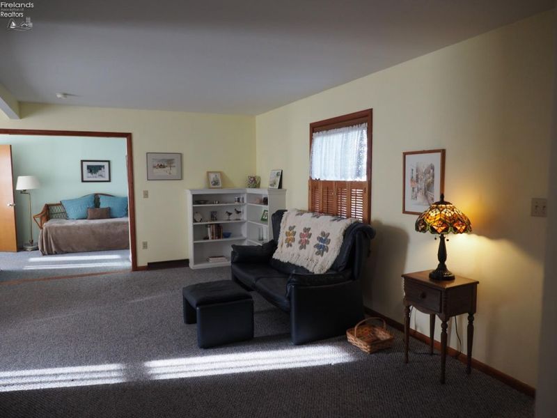 541 Oak Avenue, Lakeside, OH 43440 Photo 9