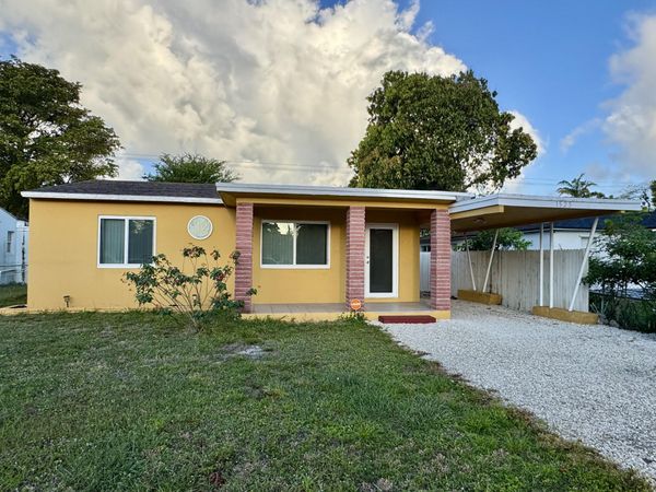 1525 NW 1st Avenue, Fort Lauderdale, FL 33311