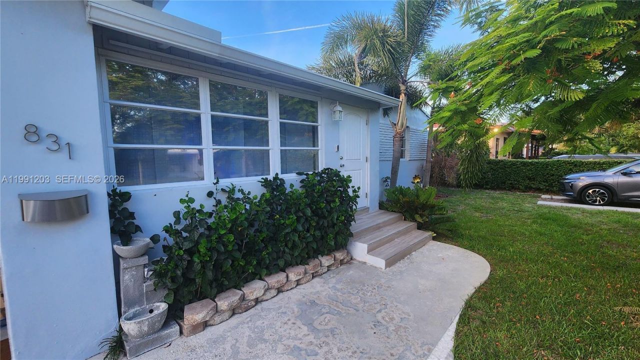 831 Plover Ave, Miami Springs, FL 33166 Photo