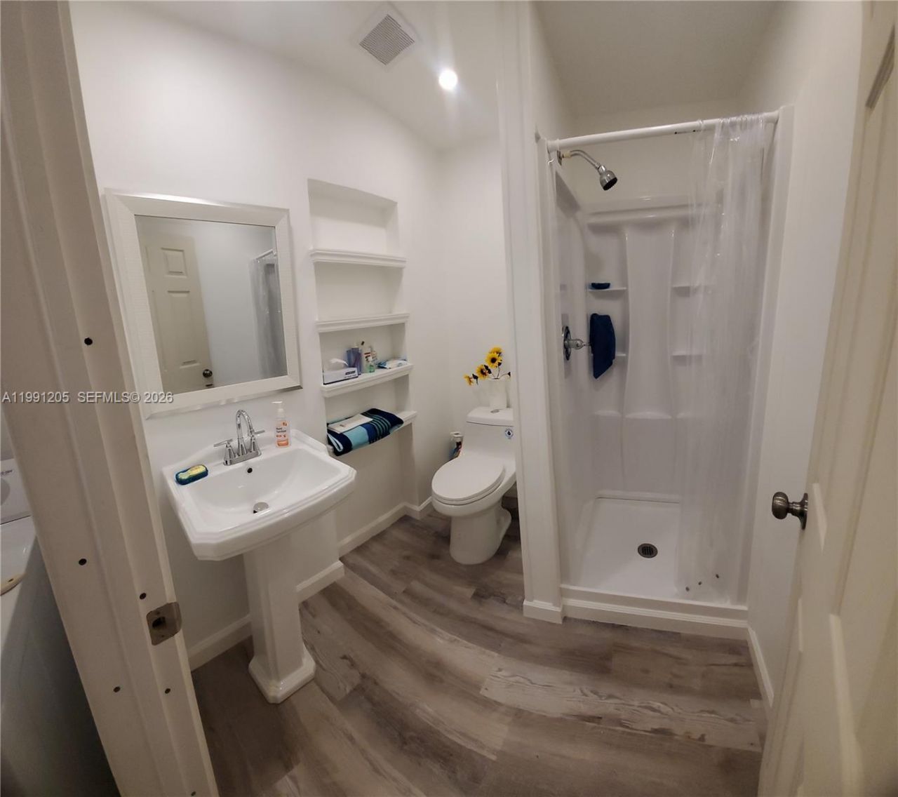 126 NW 8th Ave , Unit 1, Hallandale Beach, FL 33009 Photo