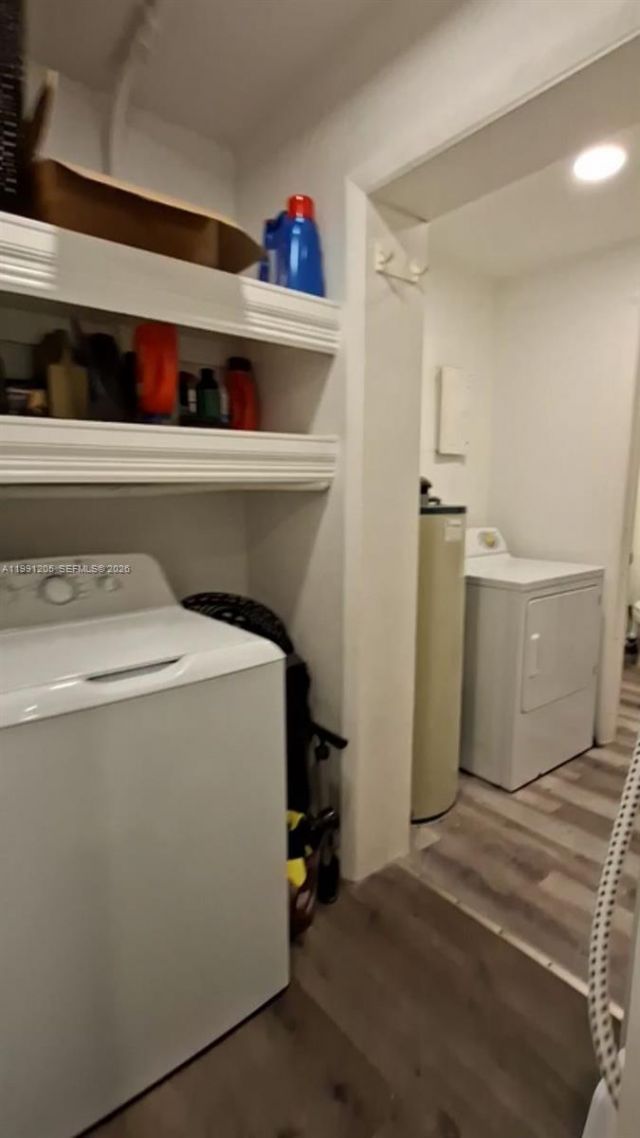 126 NW 8th Ave , Unit 1, Hallandale Beach, FL 33009 Photo