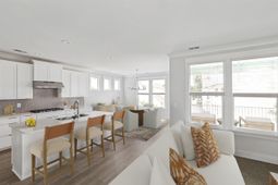 512 9th Ave. S photo 4