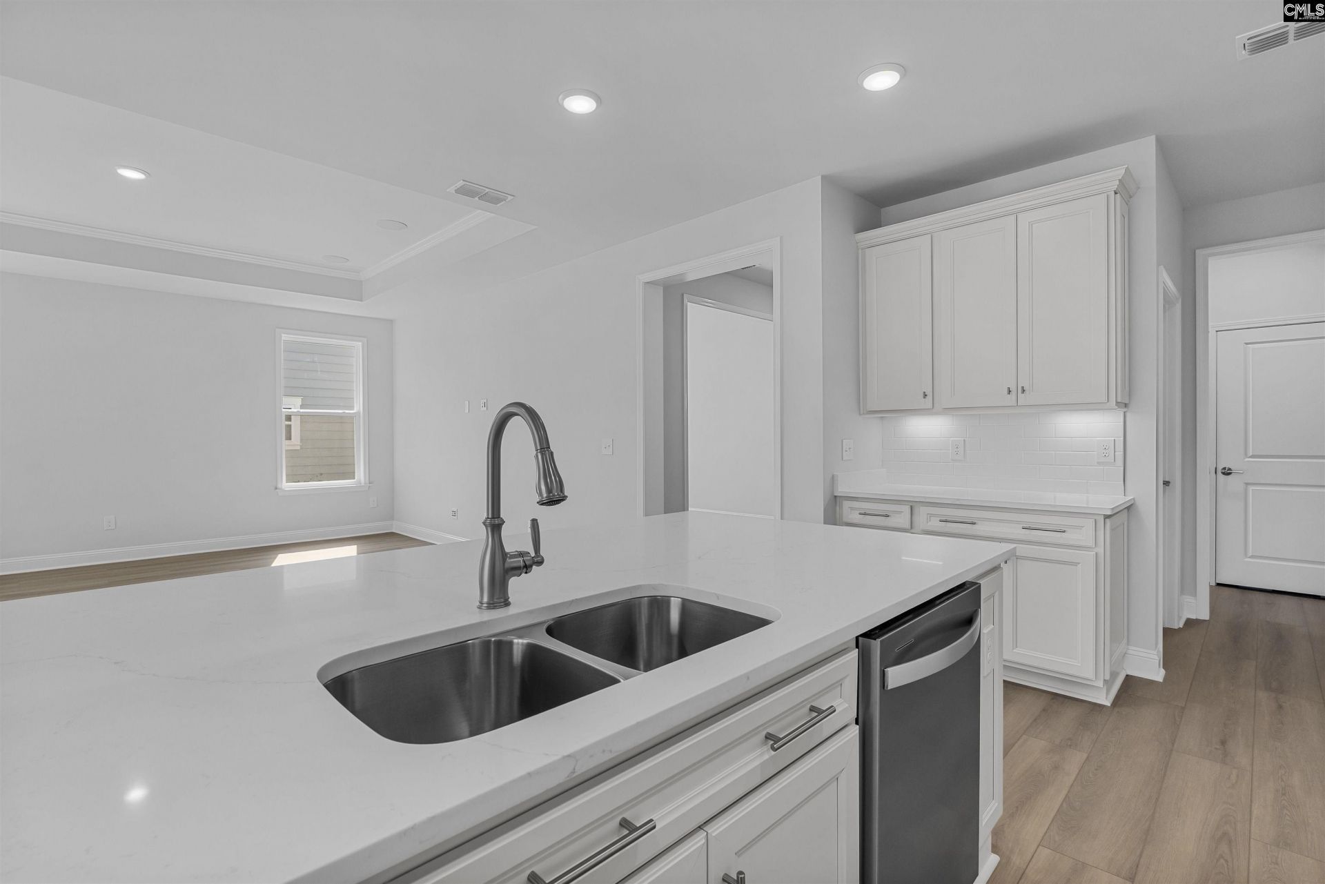 301 Pecan Orchard Road Photo 7