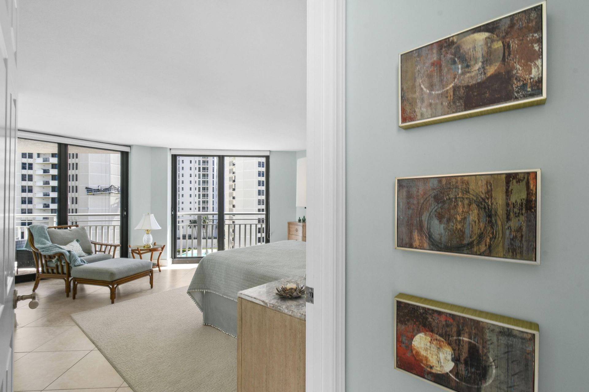 3000 N Ocean Drive, Unit 9h, Singer Island, FL 33404 Photo