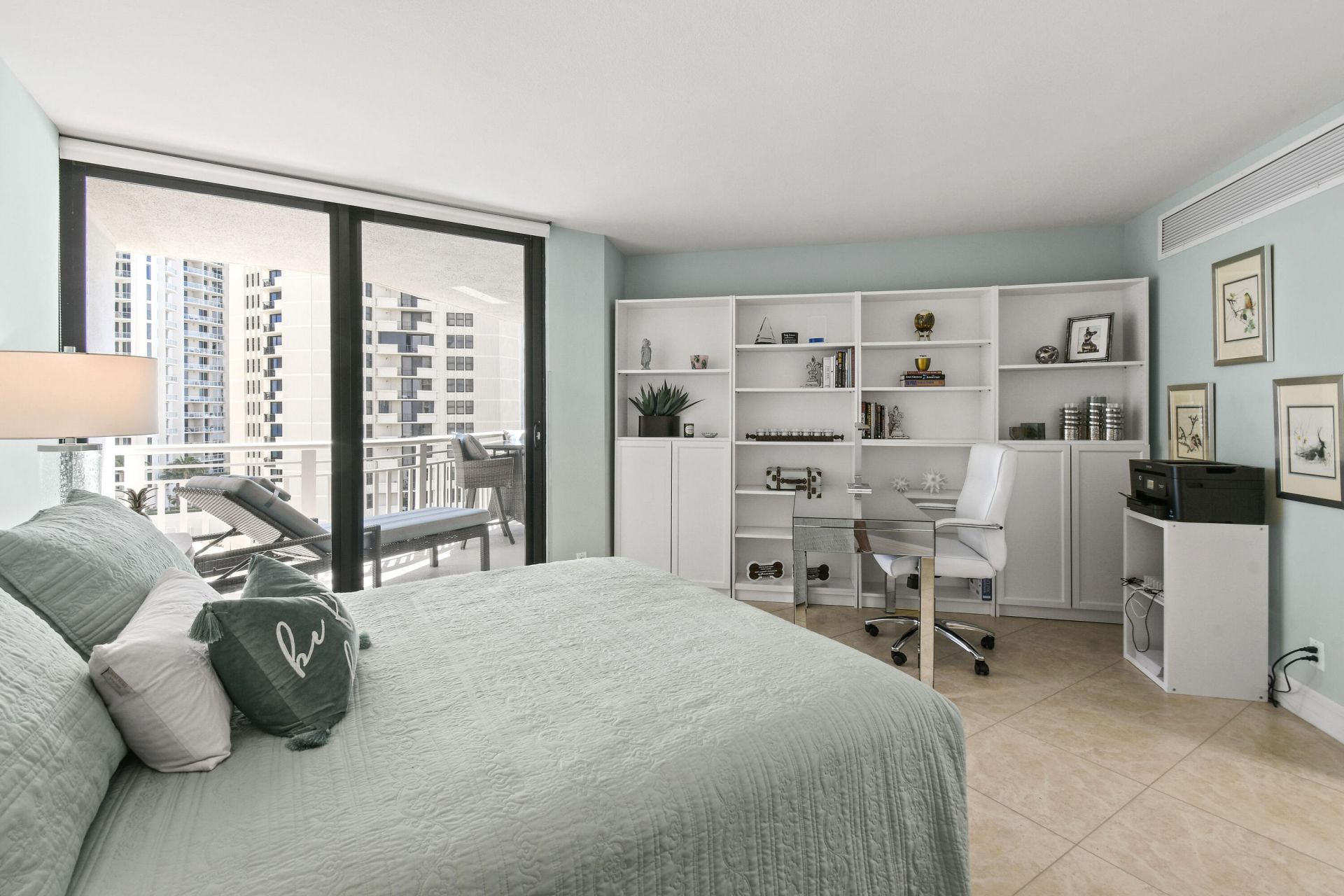 3000 N Ocean Drive, Unit 9h, Singer Island, FL 33404 Photo